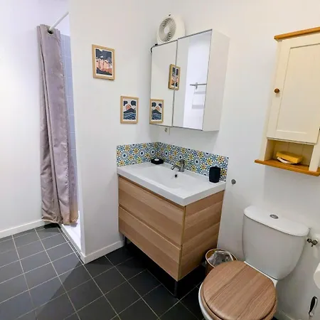 Maison T4, Jardin 200 M2, Terrasse, Parking, Velos *